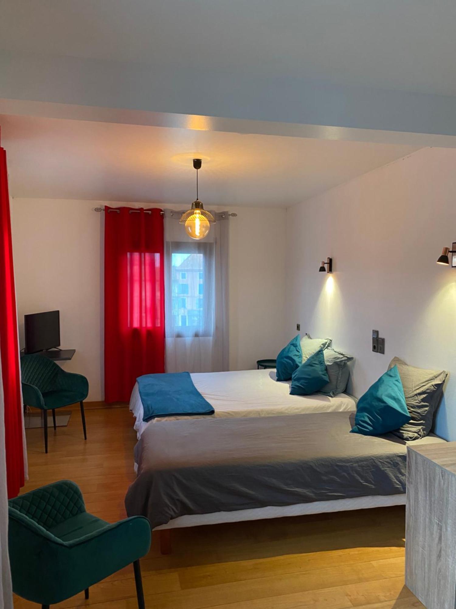 Les Chambres De La Bourse Pont-Saint-Esprit Ngoại thất bức ảnh